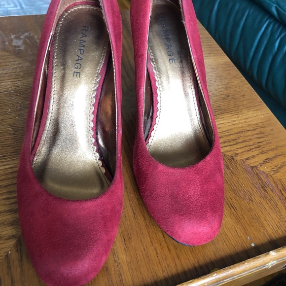 High heels - Picture 3 of 6